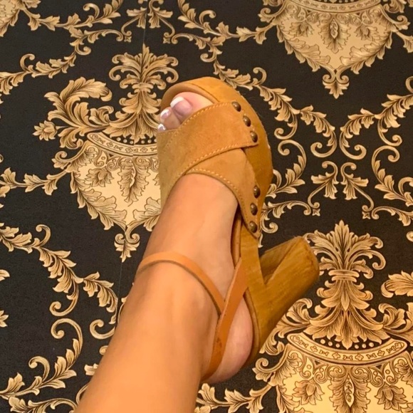 🦇 Vintage Steve Madden Platform Heels 🦇 - Picture 4 of 4